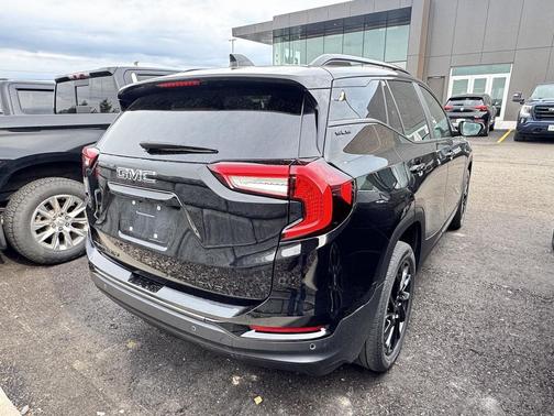 Ebony Twilight Metallic 2024 GMC Terrain SLE