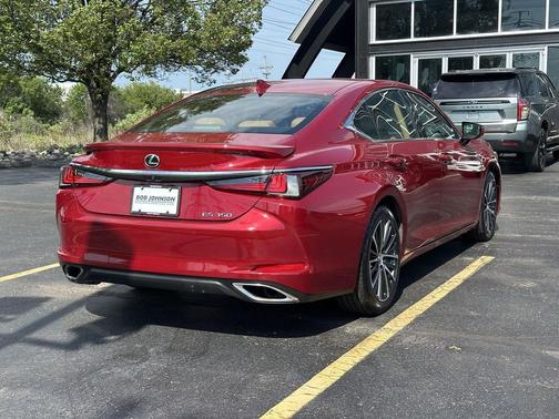 Matador Red Mica 2024 Lexus ES 350 Base