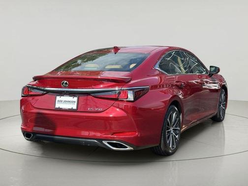 Matador Red Mica 2024 Lexus ES 350 Base