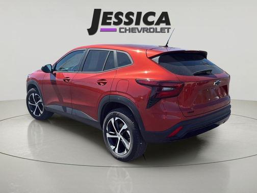Cayenne Orange Metallic 2024 Chevrolet Trax FWD 1RS