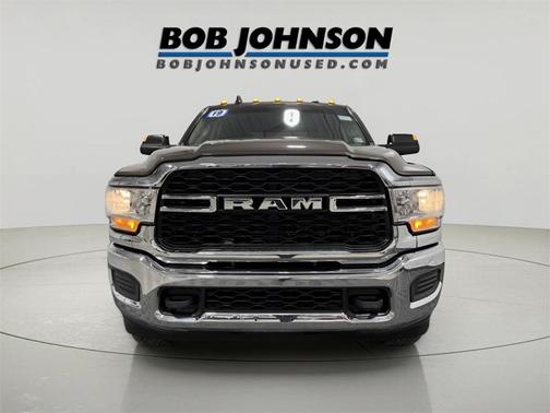 2019 RAM 2500 Tradesman Crew Cab 4x4 6'4' Box