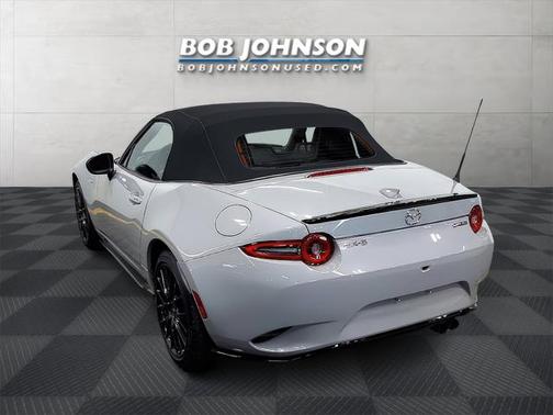 2024 Mazda MX-5 Miata Club