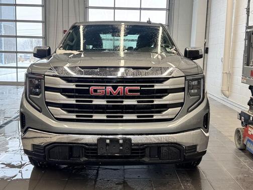 2023 GMC Sierra 1500 SLE