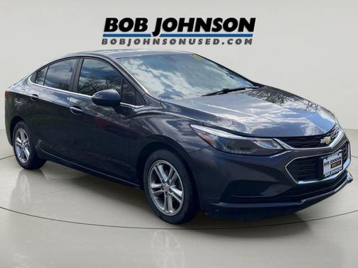 Tungsten Metallic 2017 Chevrolet Cruze LT
