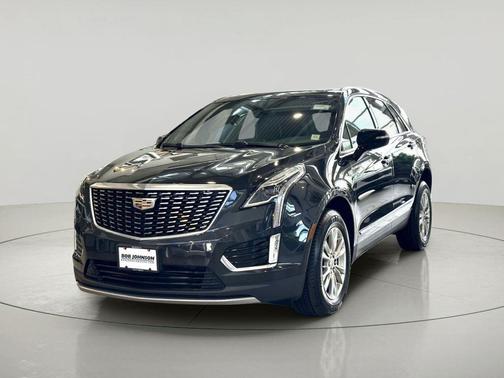 Manhattan Noir Metallic 2020 Cadillac XT5 Premium Luxury