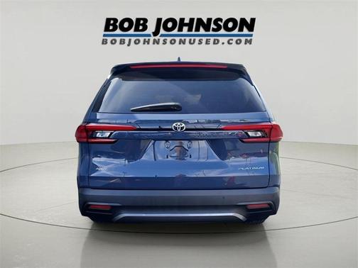 2024 Toyota Grand Highlander Platinum