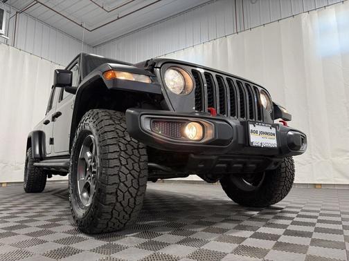 Granite Crystal Metallic Clearcoat 2020 Jeep Gladiator Rubicon