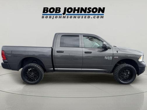 Granite Crystal Metallic Clearcoat 2020 RAM 1500 Tradesman