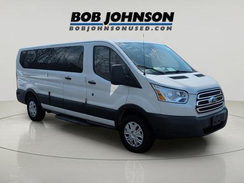 Oxford White 2016 Ford Transit-350 XLT