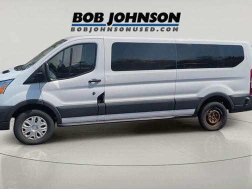 Oxford White 2016 Ford Transit-350 XLT