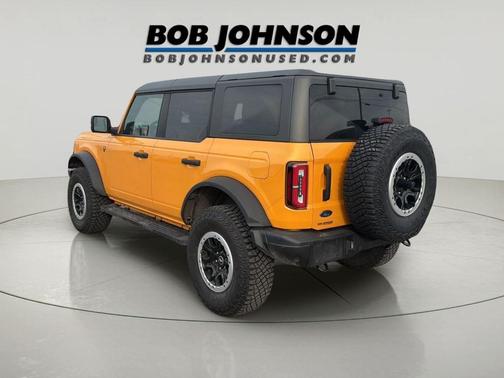Cyber Orange Metallic Tricoat 2022 Ford Bronco Badlands