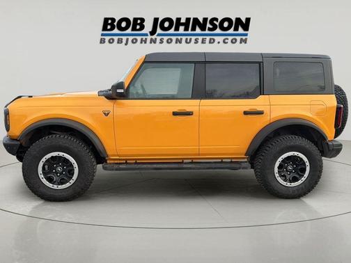 Cyber Orange Metallic Tricoat 2022 Ford Bronco Badlands