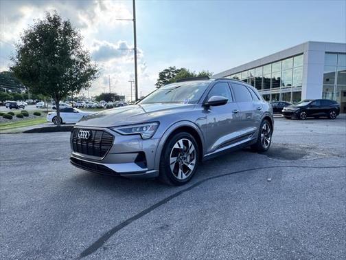 2021 Audi e-tron Premium