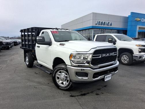 Bright White Clearcoat 2023 RAM 2500 Tradesman Regular Cab 4x4 8' Box