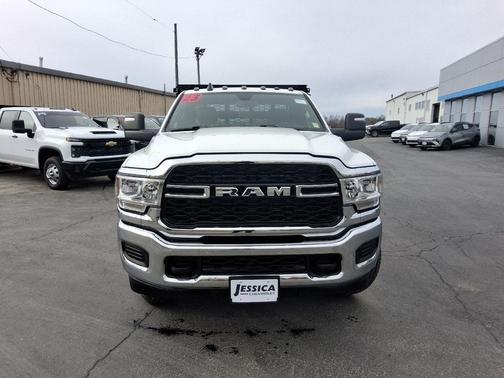 Bright White Clearcoat 2023 RAM 2500 Tradesman Regular Cab 4x4 8' Box