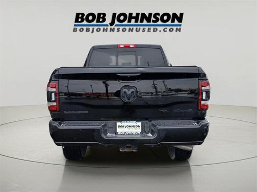 2022 RAM 2500 Laramie Crew Cab 4x4 6'4' Box