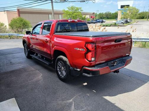 Radiant Red Tintcoat 2025 Chevrolet Colorado LT