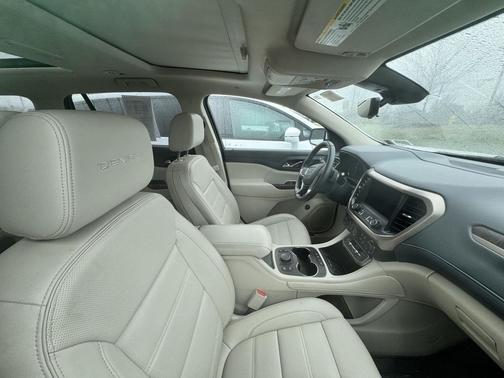 White Frost Tricoat 2023 GMC Acadia Denali