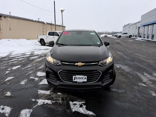 2022 Chevrolet Trax LS