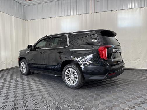 2022 GMC Yukon SLE