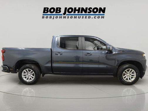 Shadow Gray Metallic 2020 Chevrolet Silverado 1500 RST