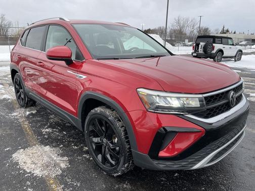 2022 Volkswagen Taos 1.5T SE