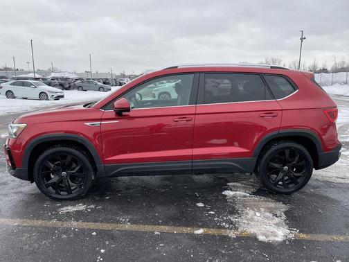 2022 Volkswagen Taos 1.5T SE