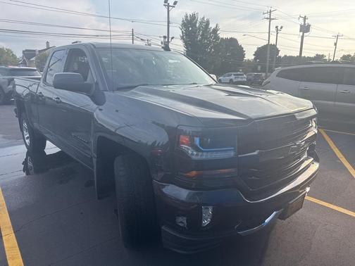 2017 Chevrolet Silverado 1500 2LT