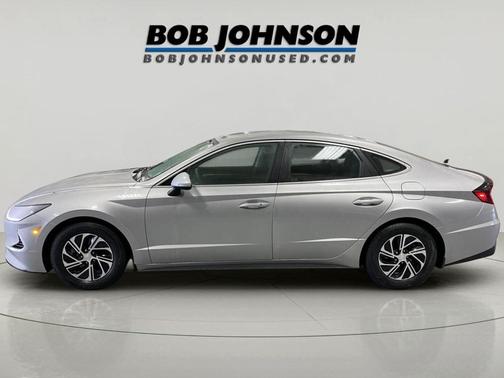 2020 Hyundai SONATA Hybrid Base