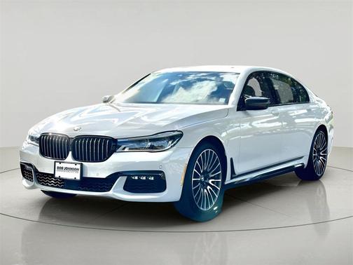 2018 BMW 750 i xDrive