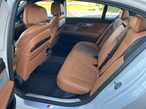2018 BMW ALPINA B7 xDrive