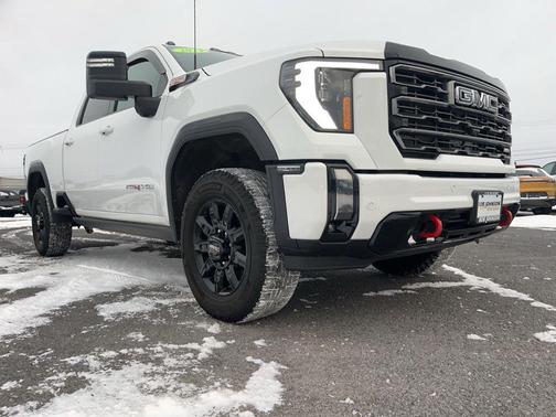 2024 GMC Sierra 2500 AT4