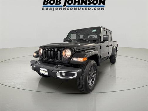 2024 Jeep Gladiator Sport S
