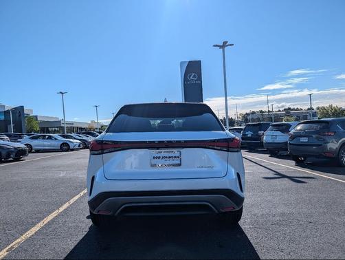 Eminent White Pearl 2023 Lexus RX 350 Luxury