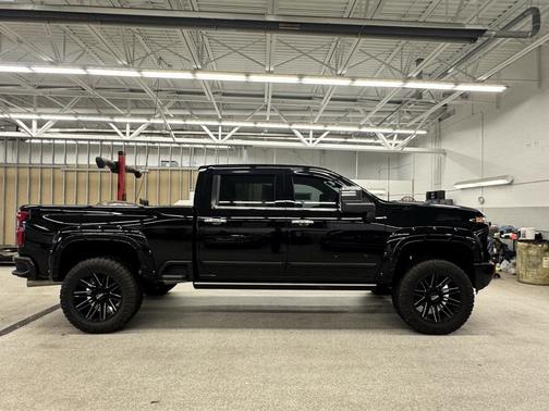 2024 Chevrolet Silverado 2500 High Country