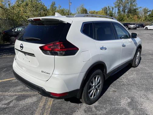 2020 Nissan Rogue SV