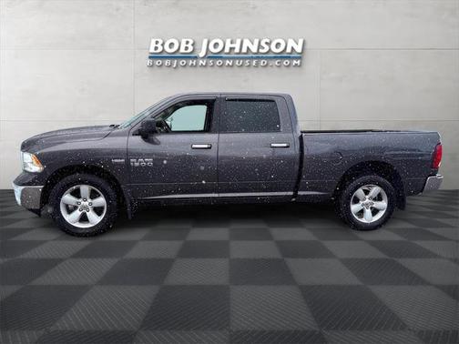 2018 RAM 1500 SLT
