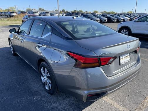 2020 Nissan Altima S FWD