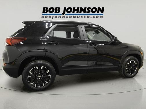 Mosaic Black Metallic 2023 Chevrolet Trailblazer LT