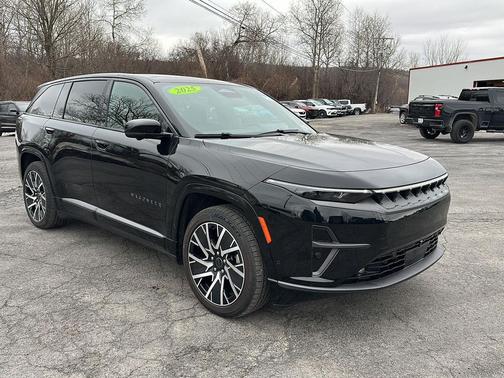 2025 Jeep Wagoneer S Limited