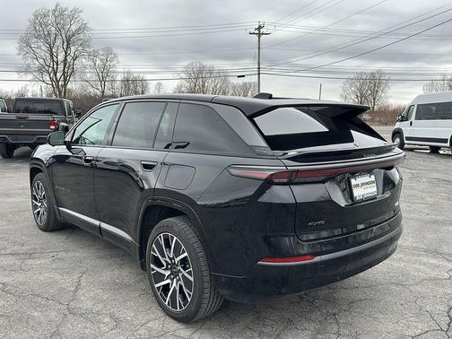 2025 Jeep Wagoneer S Limited