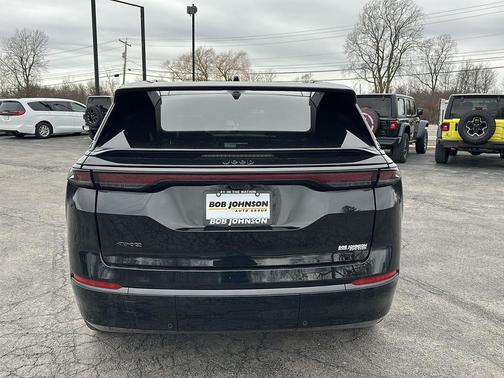 2025 Jeep Wagoneer S Limited