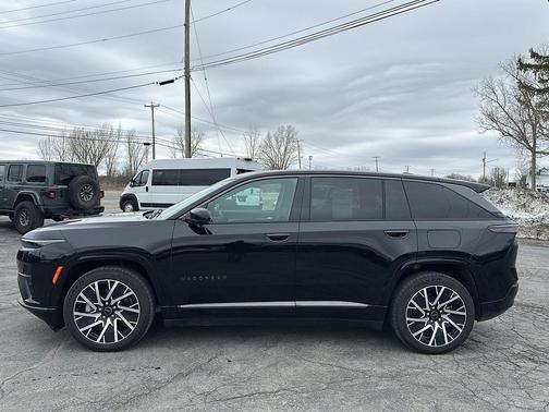 2025 Jeep Wagoneer S Limited