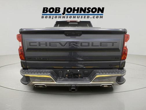 Shadow Gray Metallic 2021 Chevrolet Silverado 1500 LT
