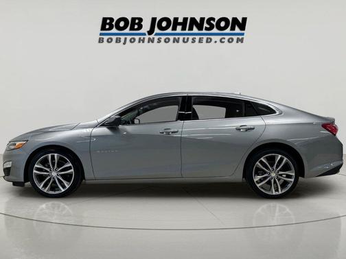 Sterling Gray Metallic 2024 Chevrolet Malibu FWD 2LT