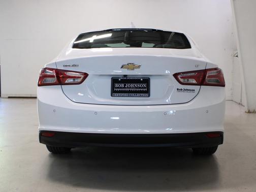 Summit White 2022 Chevrolet Malibu FWD LT