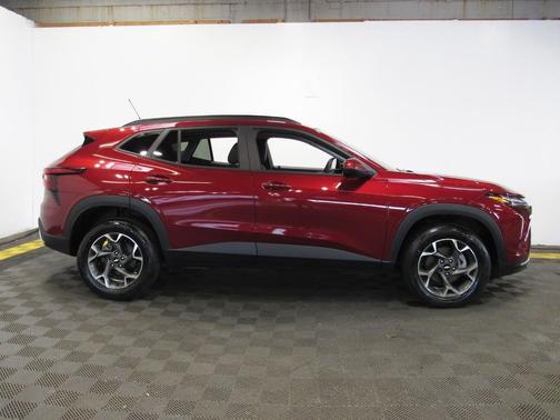 Crimson Metallic 2024 Chevrolet Trax LT