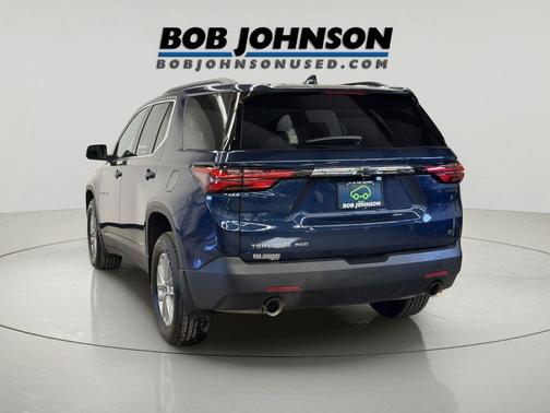 Northsky Blue Metallic 2023 Chevrolet Traverse LT Cloth
