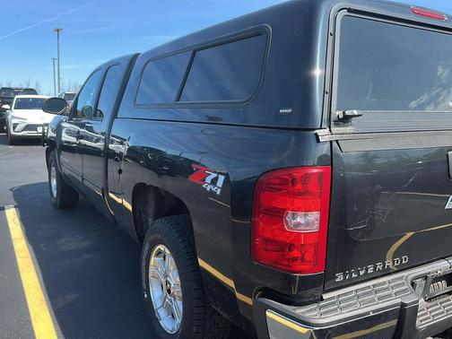 Black Granite Metallic 2009 Chevrolet Silverado 1500 LT Extended Cab