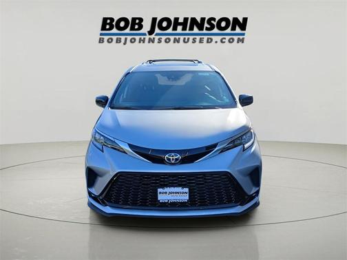 2024 Toyota Sienna XSE 7 Passenger